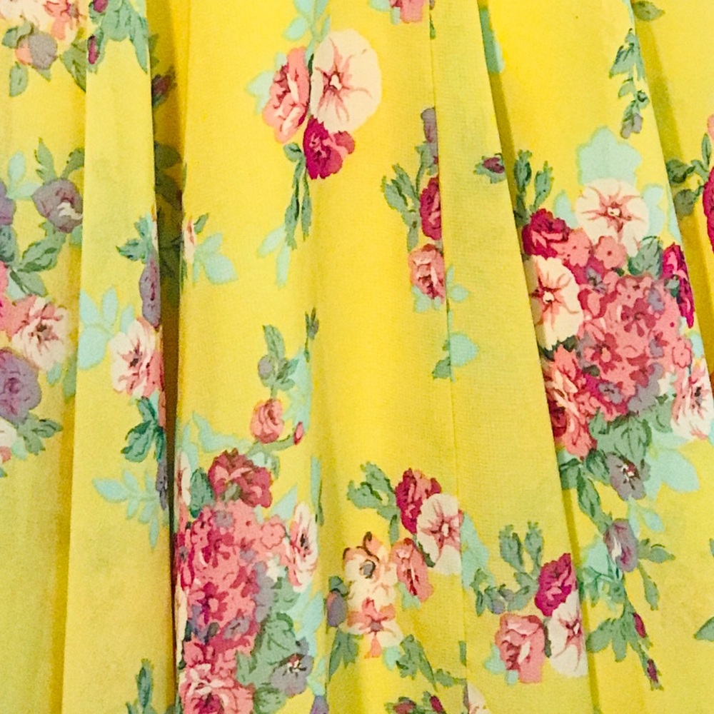 Dress - Picture 3 of 11